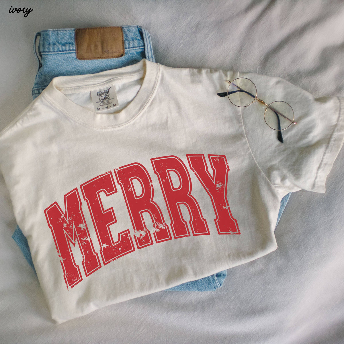 Merry T-shirt, The Feathered Farmhouse