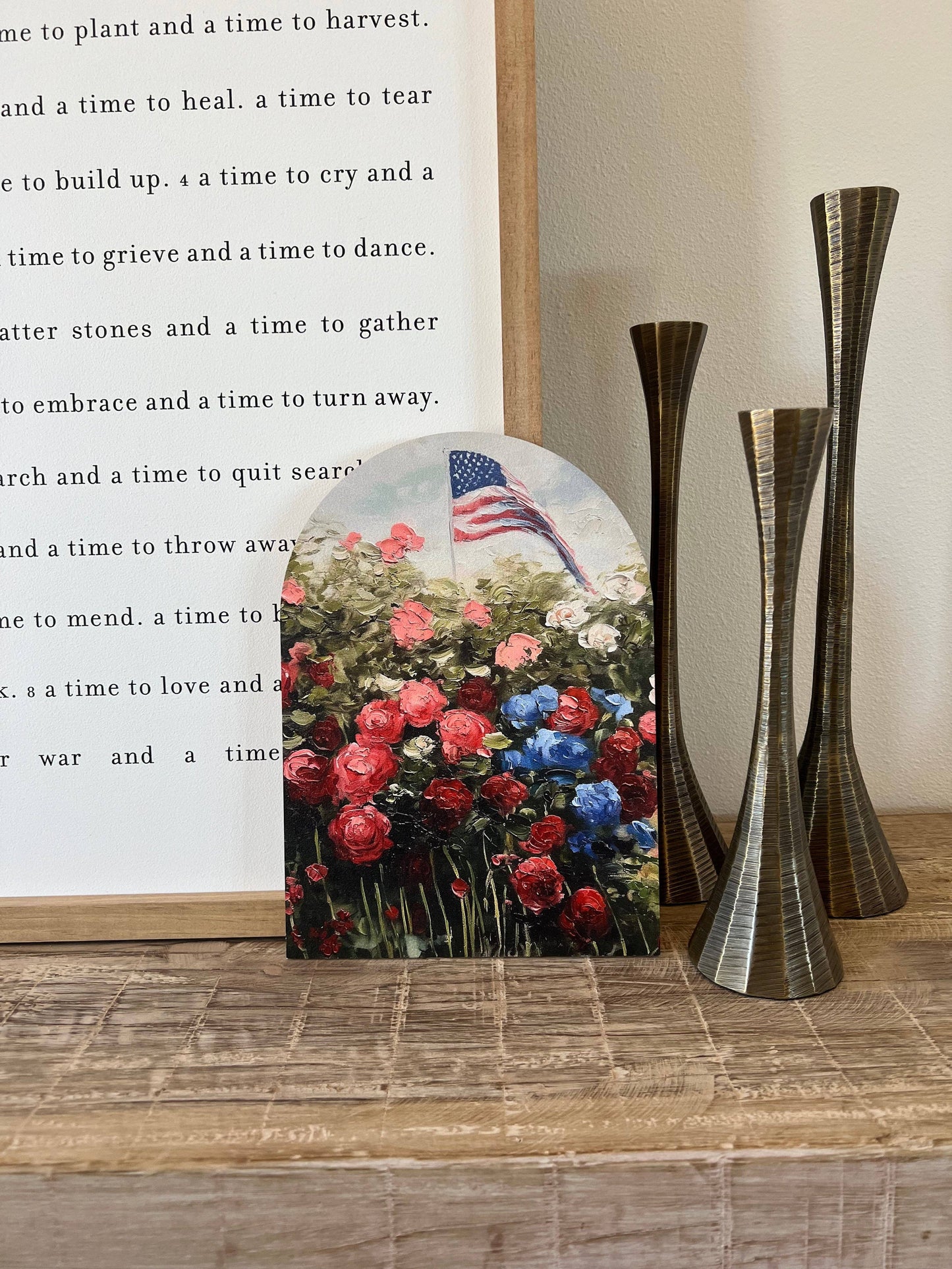 Floral 4th Of July Arch, Feathered Farmhouse