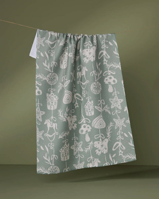 Cozy Ornaments Tea Towel, Feathered Farmhouse