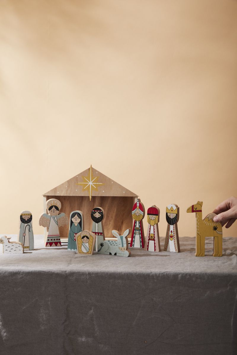 Bethlehem Nativity Scene, The Feathered Farmhouse