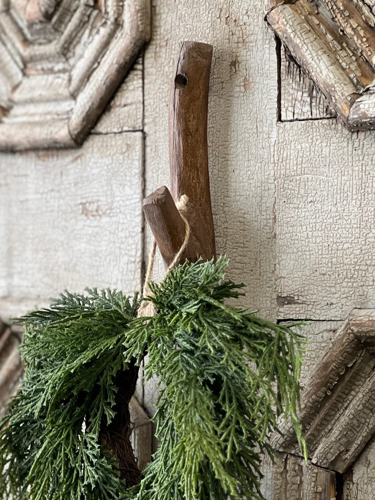 Hayes Hook, Feathered Farmhouse