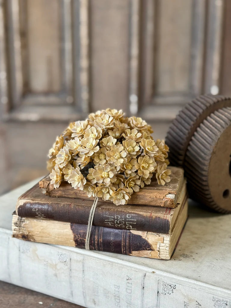 Flaxen Floret Orb, Feathered Farmhouse