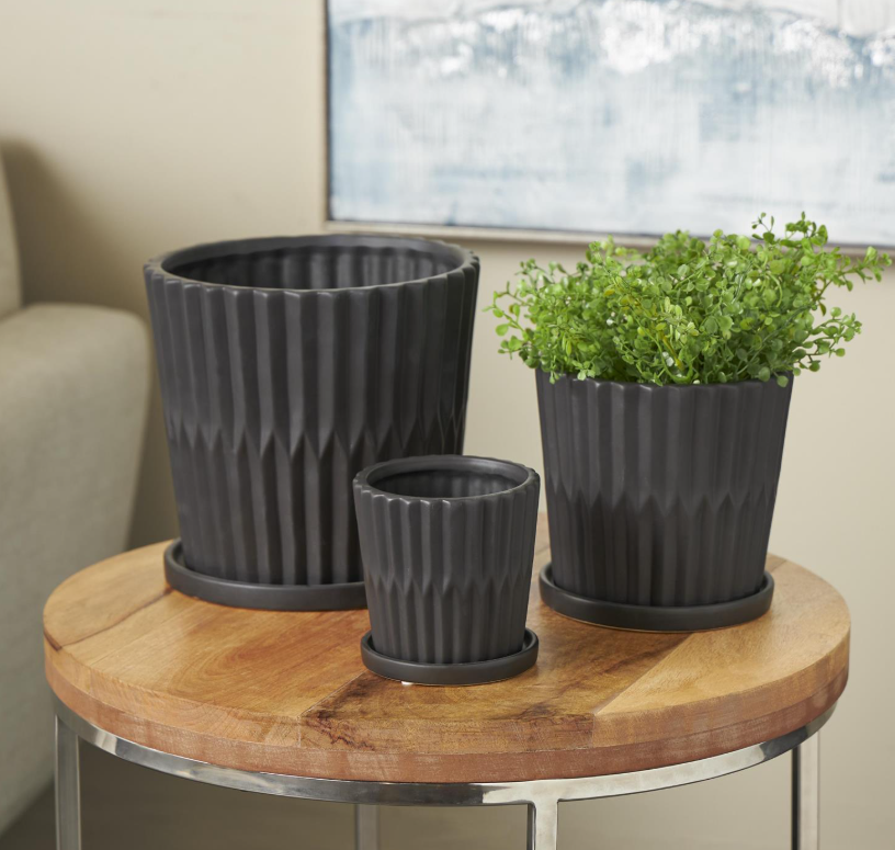 indoor planter with saucer Black Ribbed Planter with Saucer – The Feathered Farmhouse