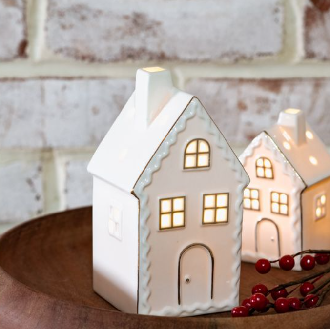 White LED House, Feathered Farmhouse