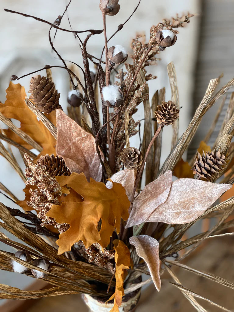 Gleaning Bush, The Feathered Farmhouse