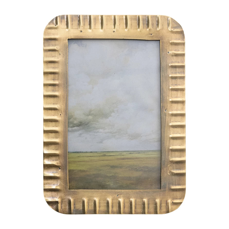 Metal Ribbed Photo Frame, Feathered Farmhouse