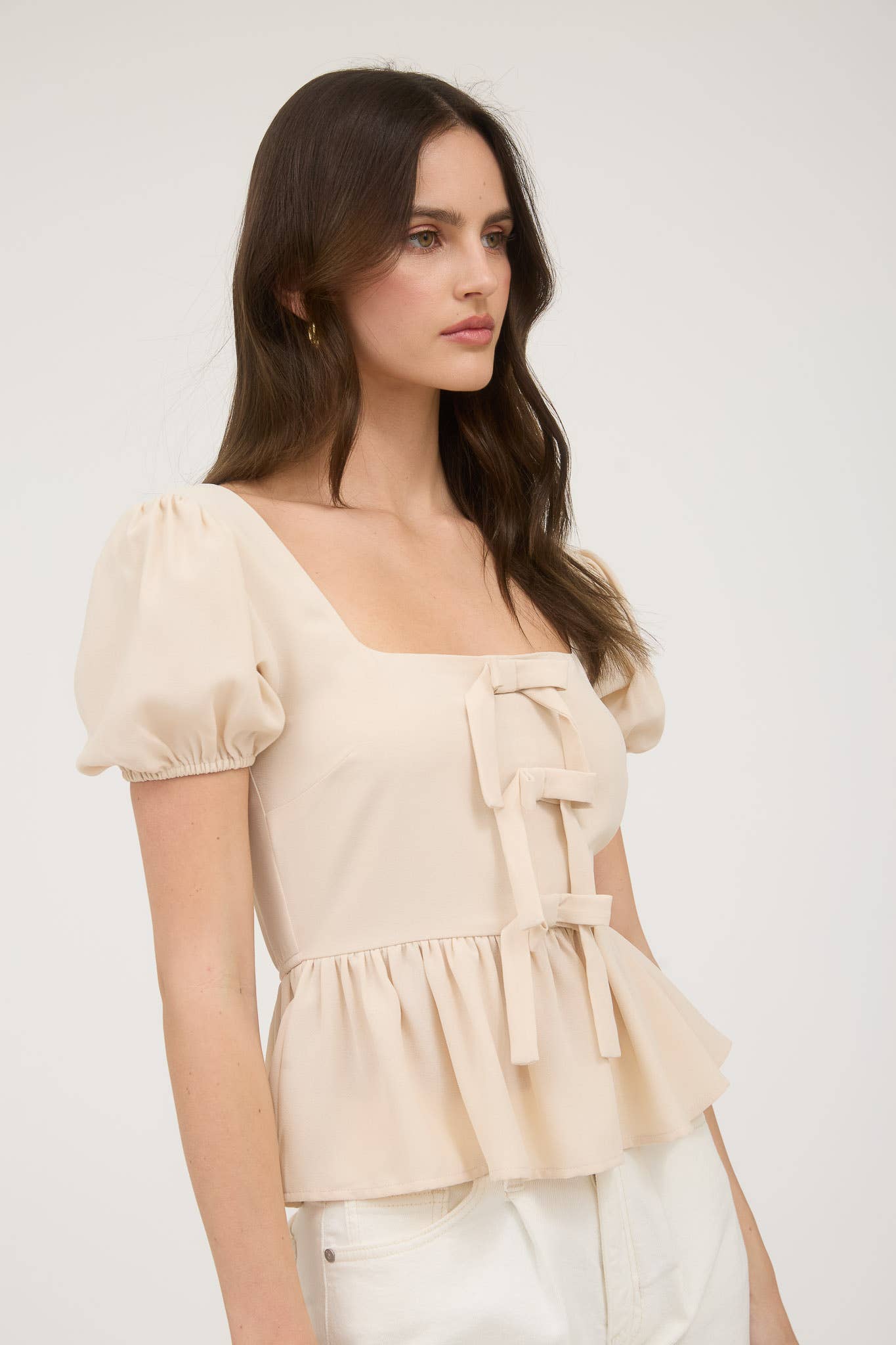 Bow Front Top, Feathered Farmhouse
