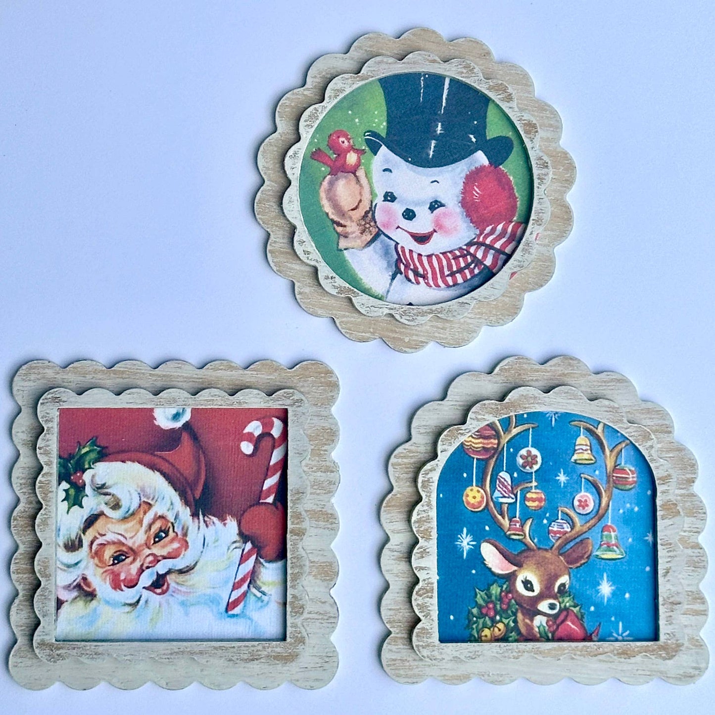 Vintage Style Retro Christmas Magnet, Feathered Farmhouse