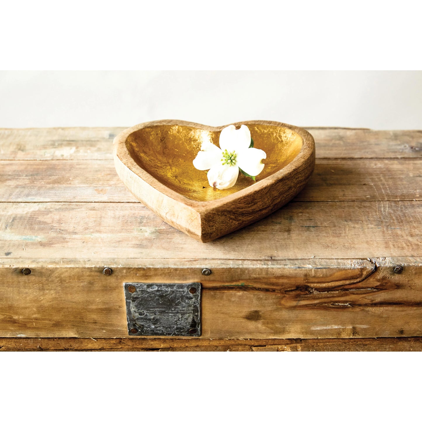 Mango Wood Heart Bowl, The Feathered Farmhouse