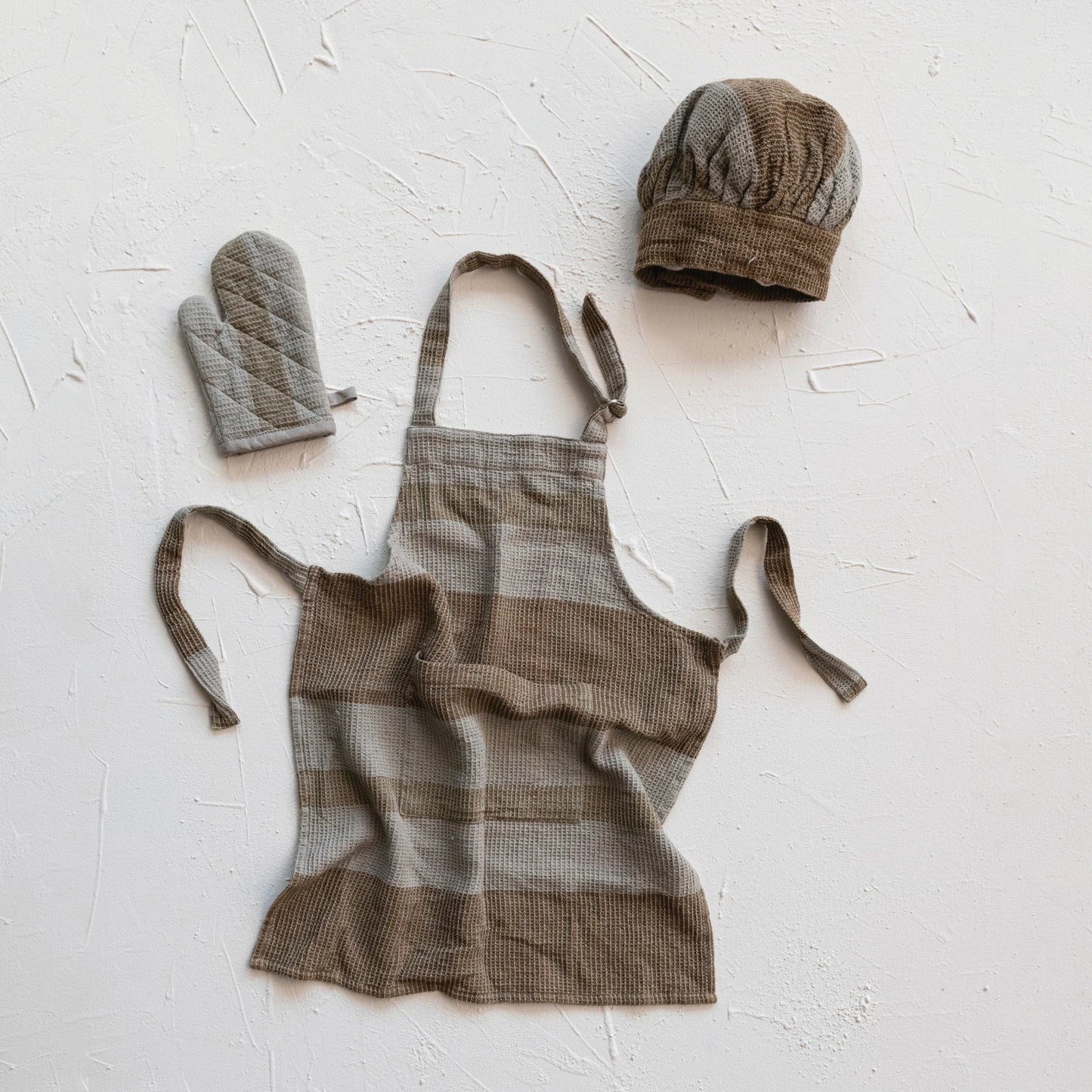 Child's Cooking Set, The Feathered Farmhouse