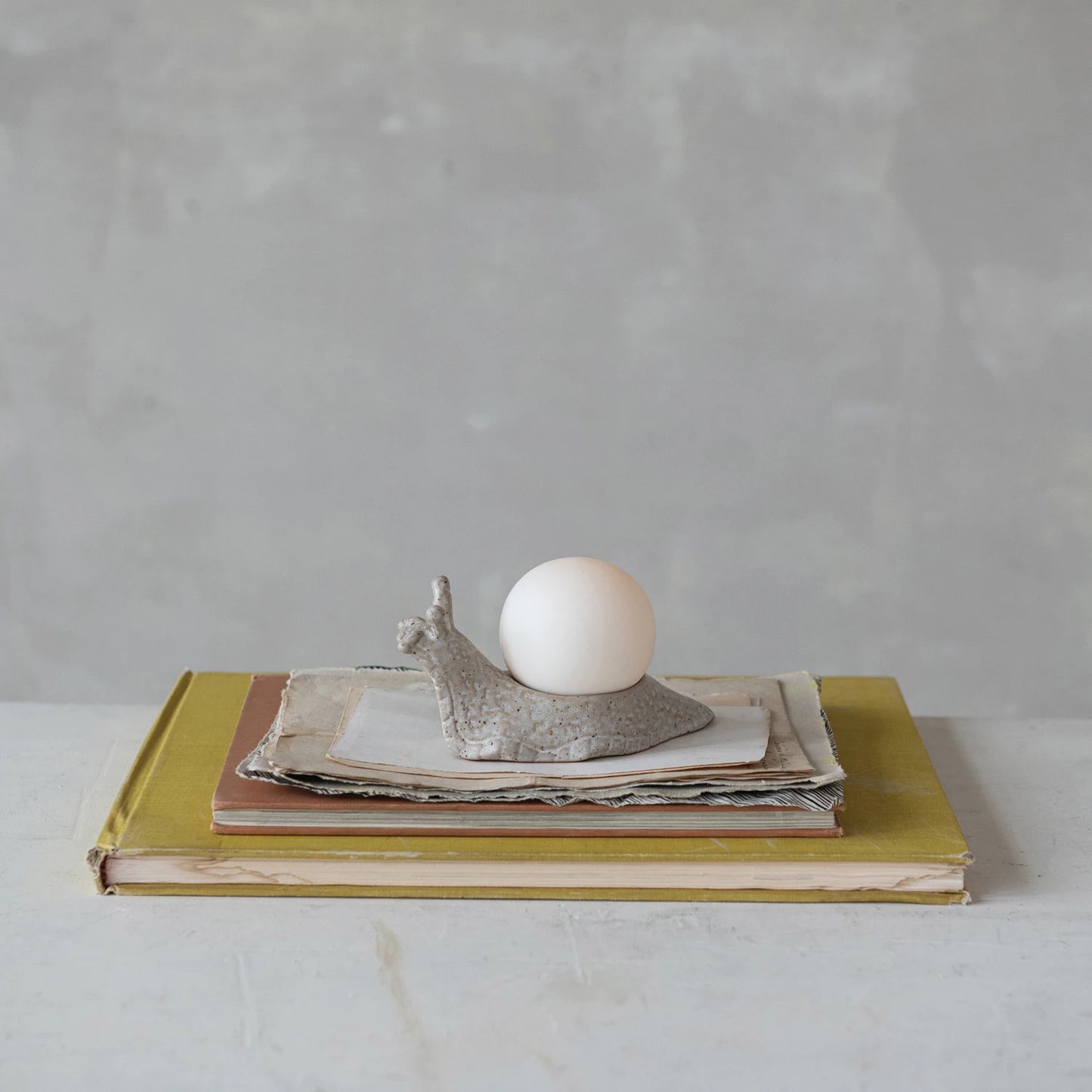 Orb Light with Snail Holder, Feathered Farmhouse