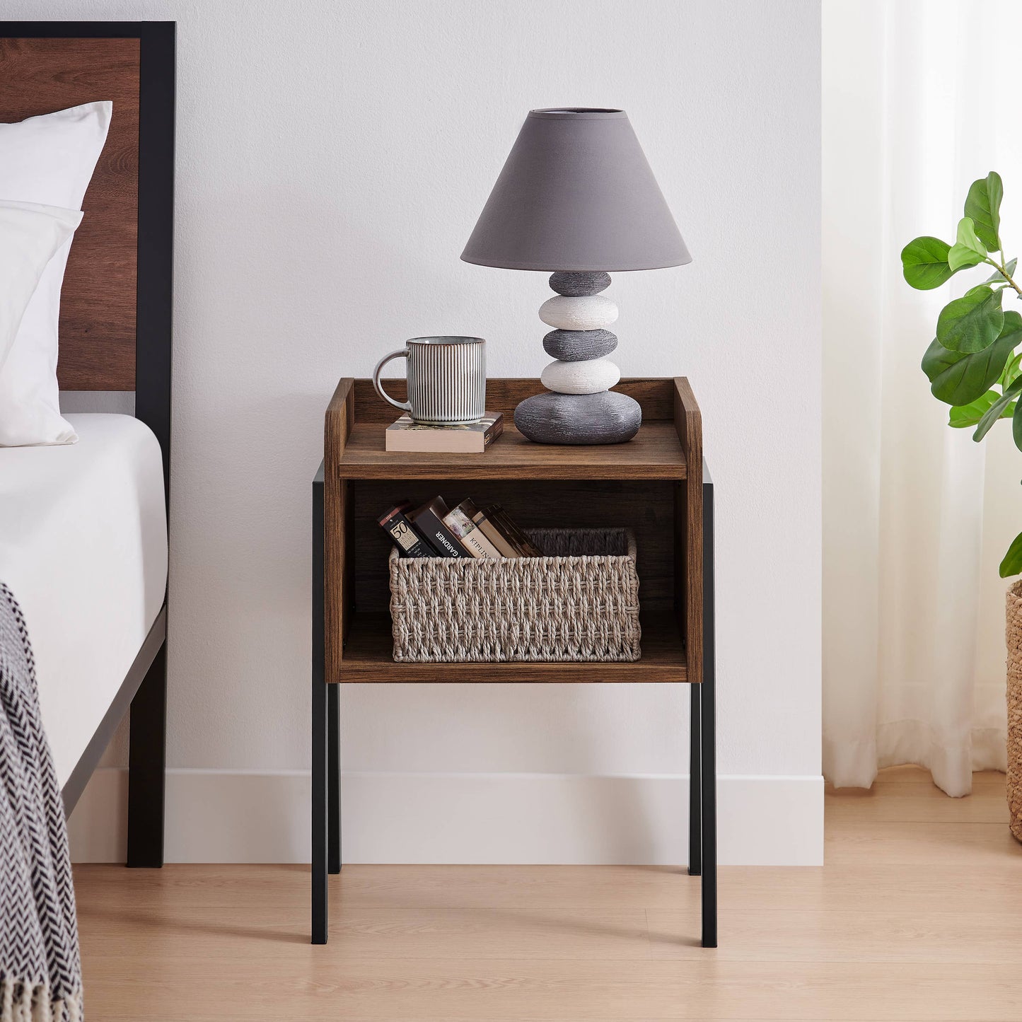 Kazuyo Mid-Century Modern Black Metal Two-Tier Side Table