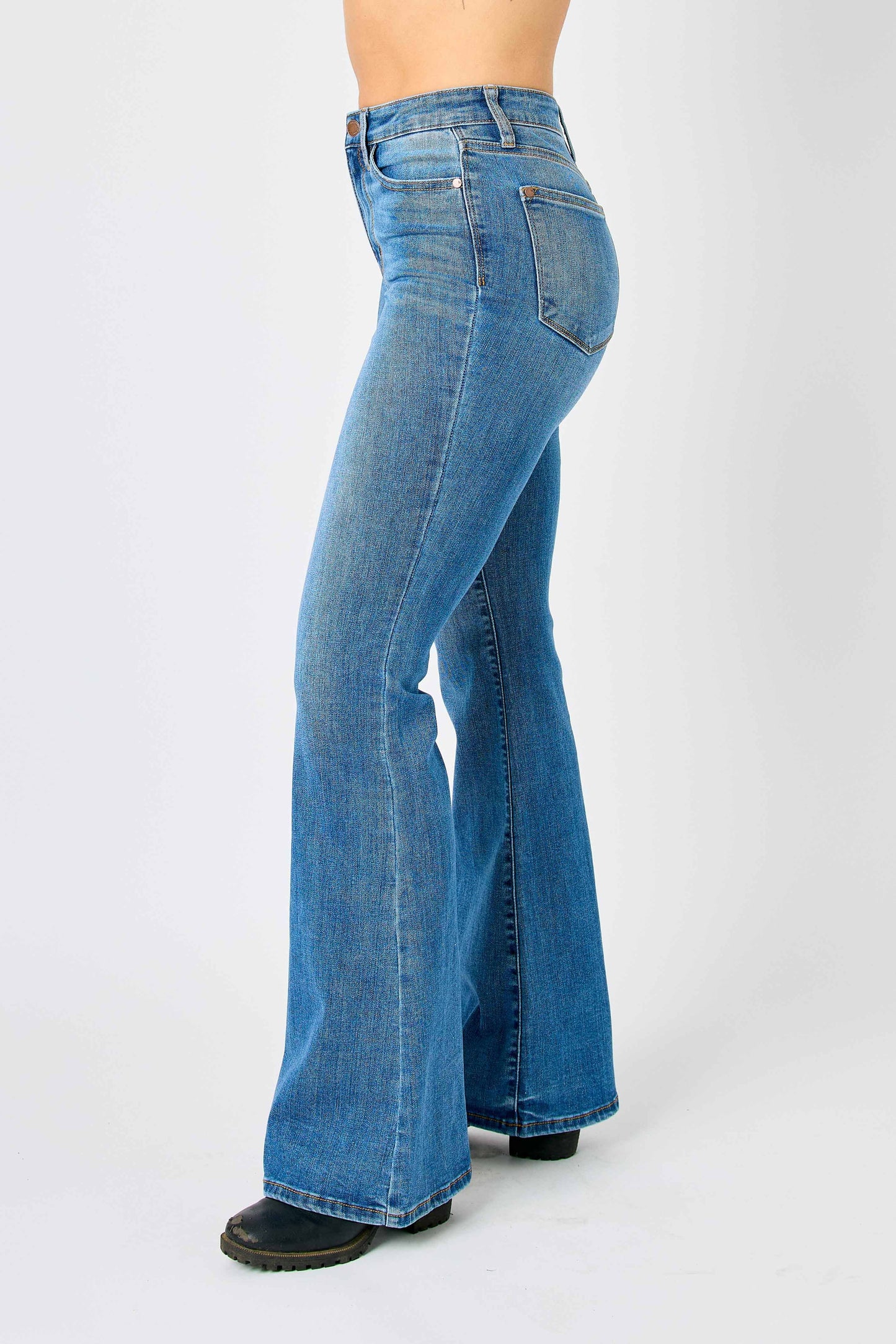 Judy Blue High Waist Classic Flare Jeans, Feathered Farmhouse