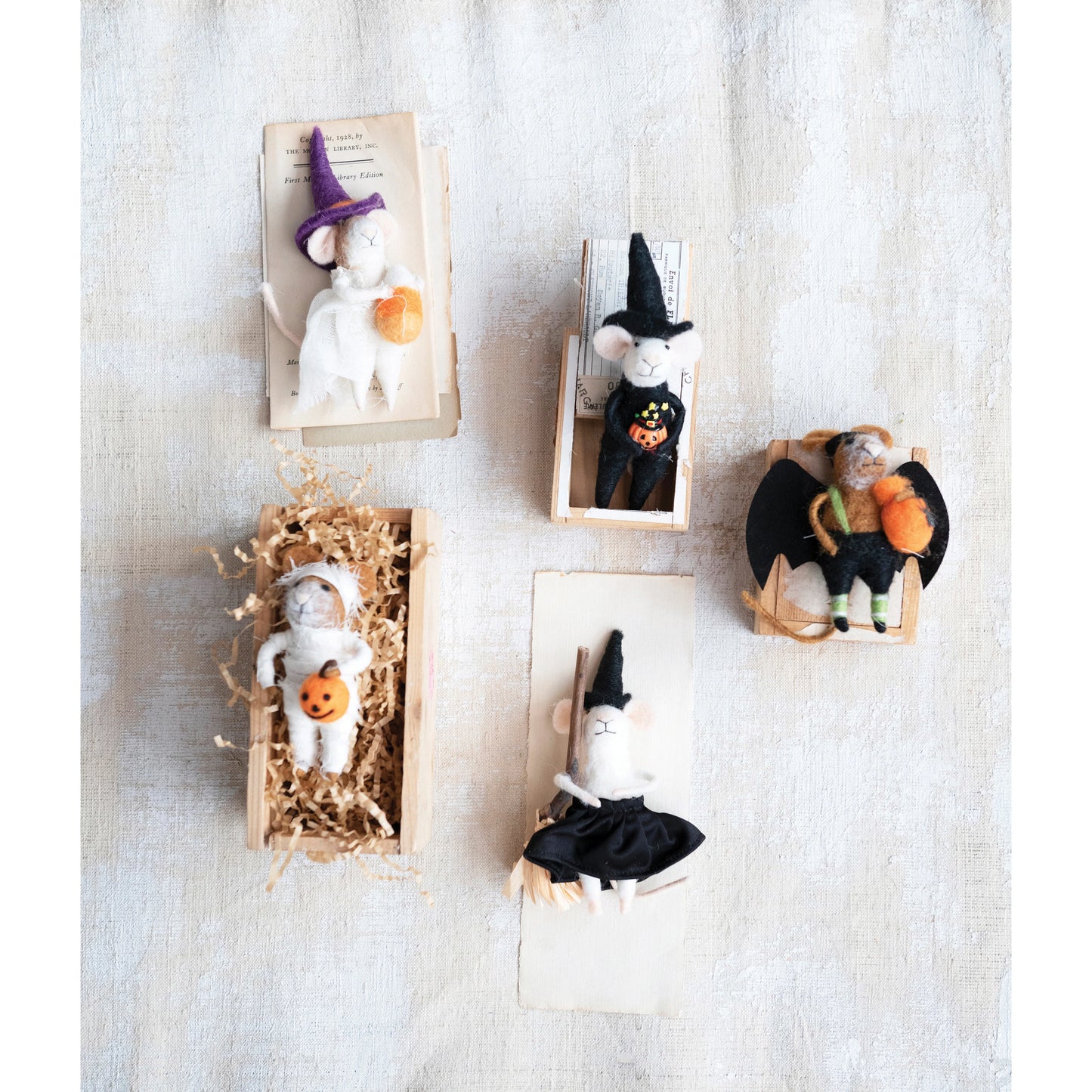 Costume Mice, The Feathered Farmhouse