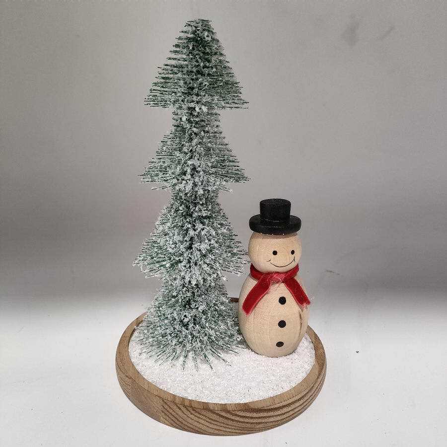 Frosty and His Christmas Tree, Feathered Farmhouse