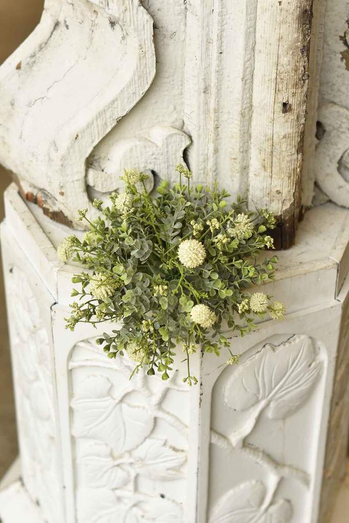 Cream Garden Bliss Orb