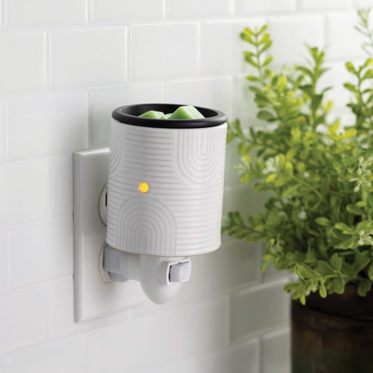 Arch Deco Warmer, The Feathered Farmhouse