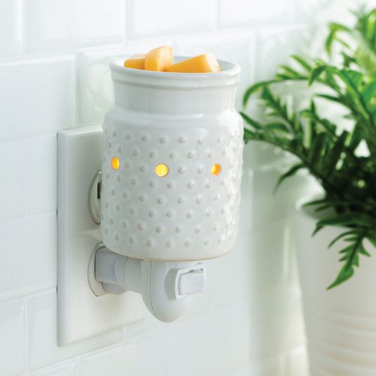 Hobnail Warmer, The Feathered Farmhouse