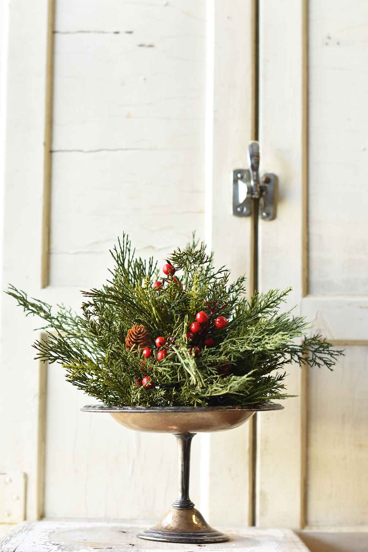 Alpines + Berry Orb, The Feathered Farmhouse