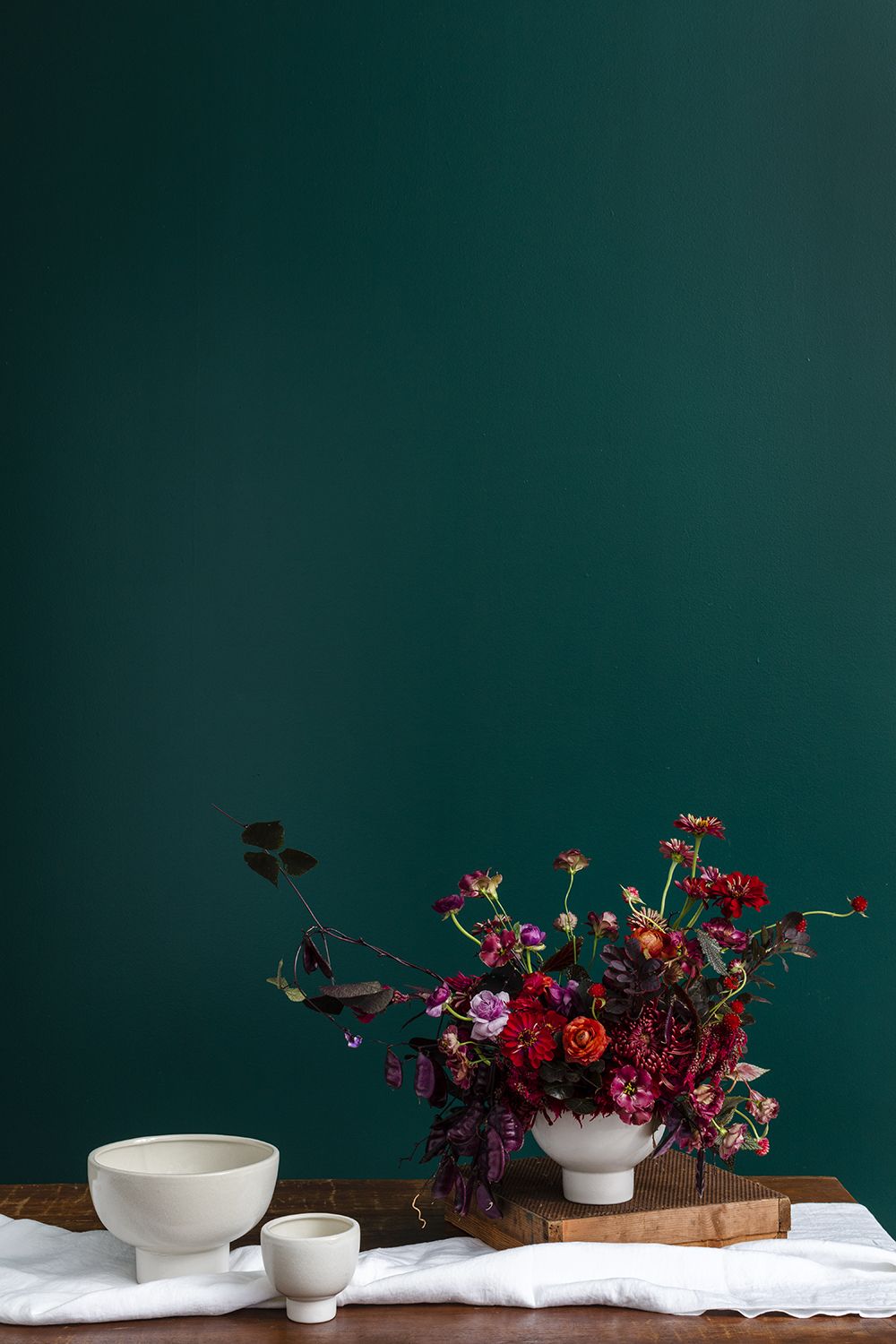 Elijah Compote, The Feathered Farmhouse