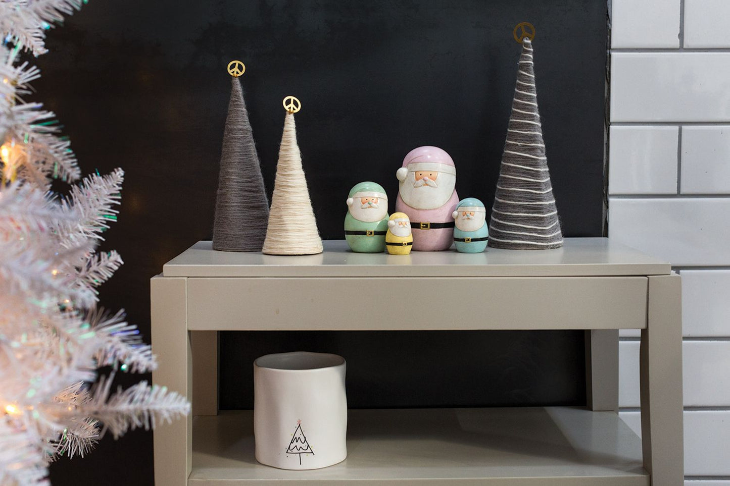 Peace Topper Tree, Feathered Farmhouse