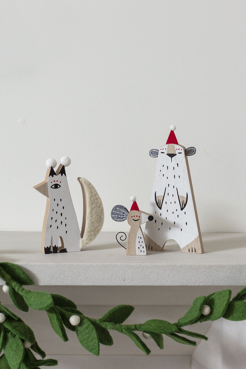 Winter Party Figurines, Feathered Farmhouse