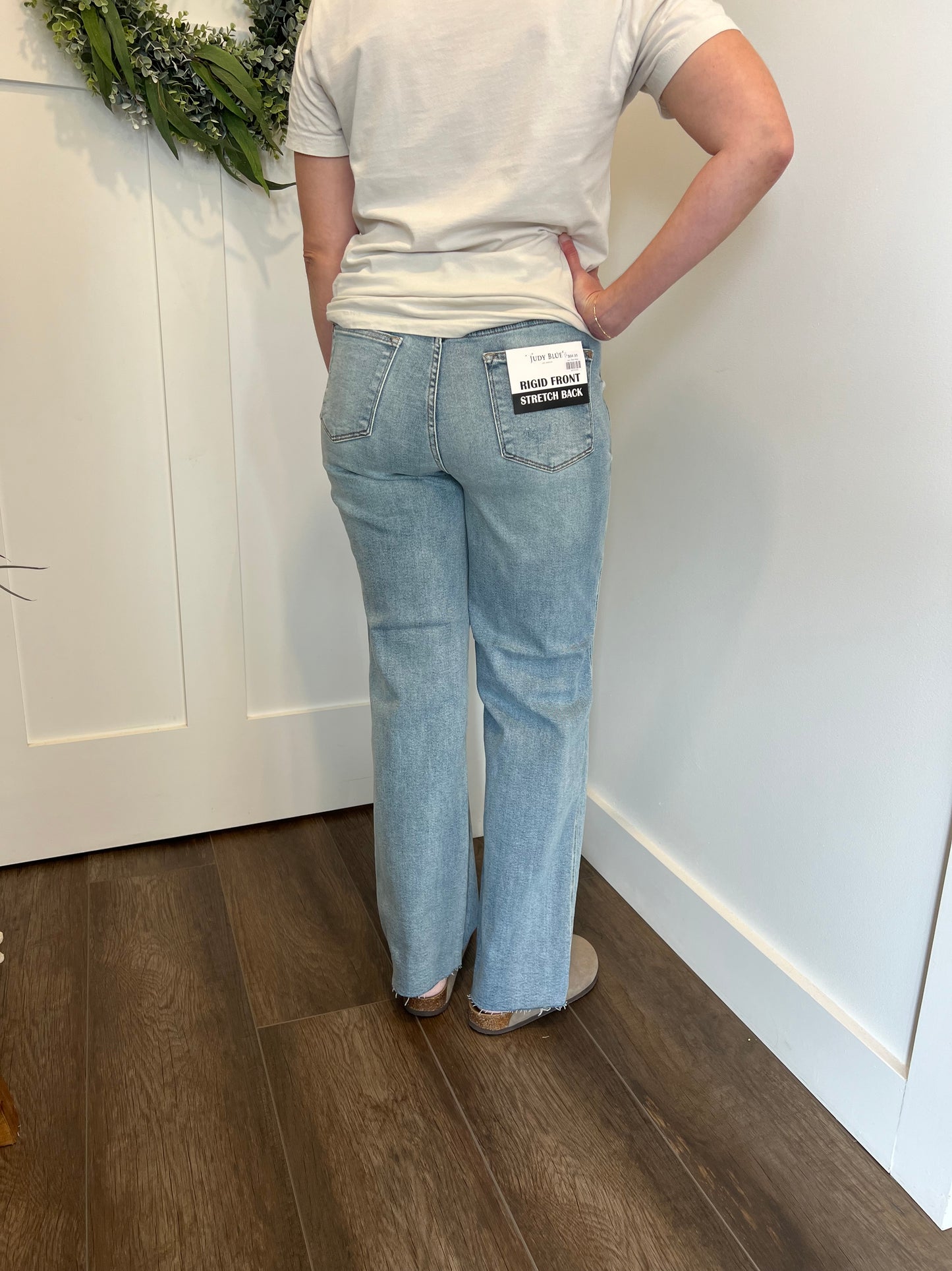 Judy Blue Magic 90's Straight Leg Jeans