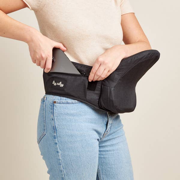 Itzy Hold & Fold™ Hip Seat Carrier, Feathered Farmhouse