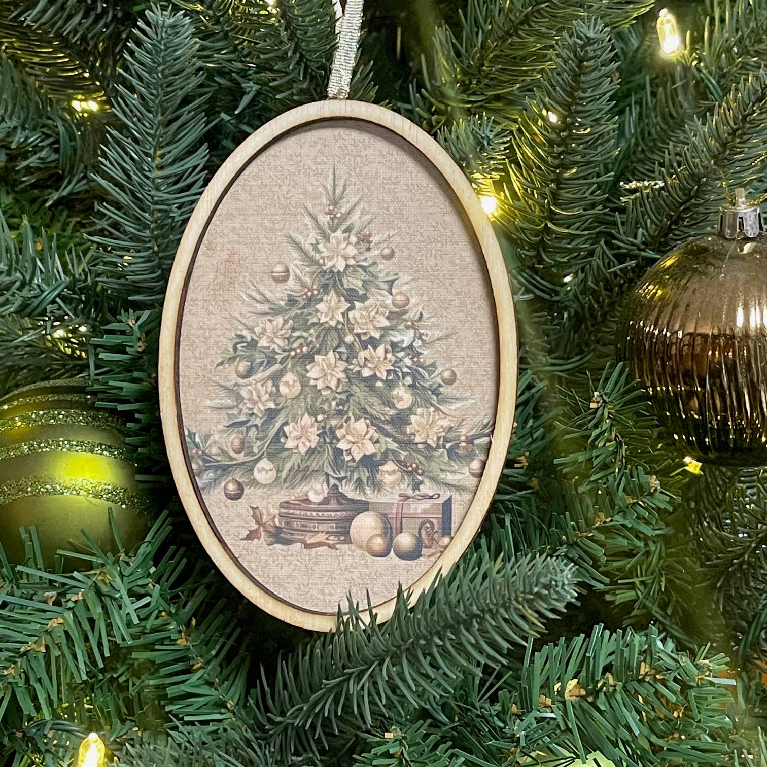Victorian Christmas Tree Oval Ornament, Feathered Farmhouse