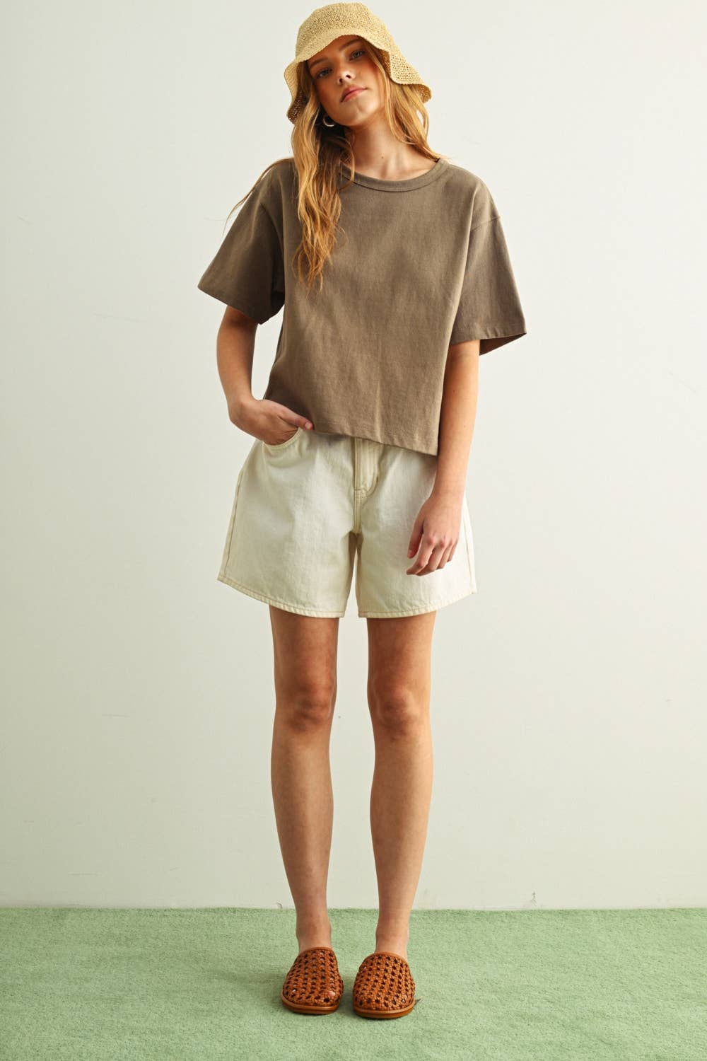 Short Sleeve Linen Top, Feathered Farmhouse