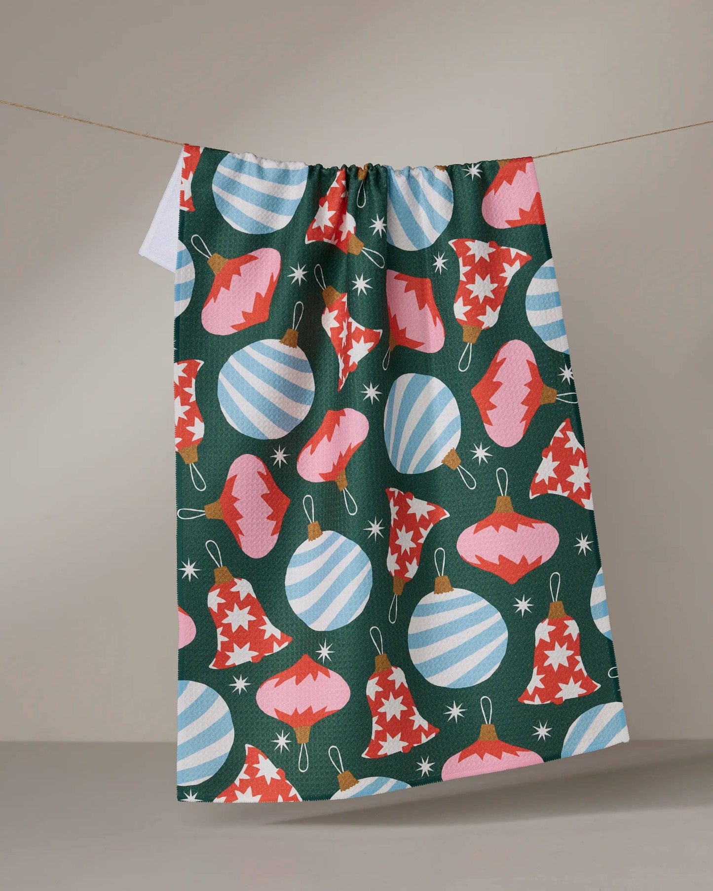 Ornamenta Tea Towel, Feathered Farmhouse