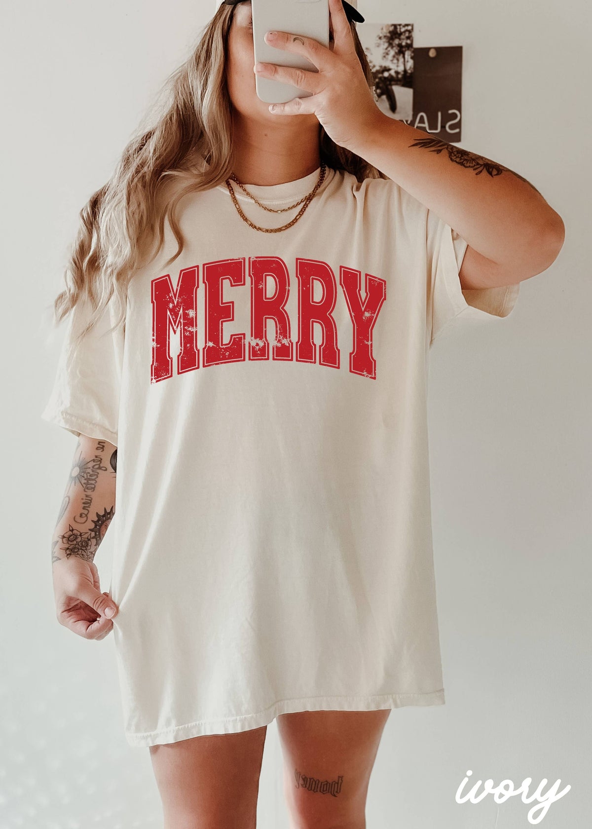 Merry T-shirt, The Feathered Farmhouse
