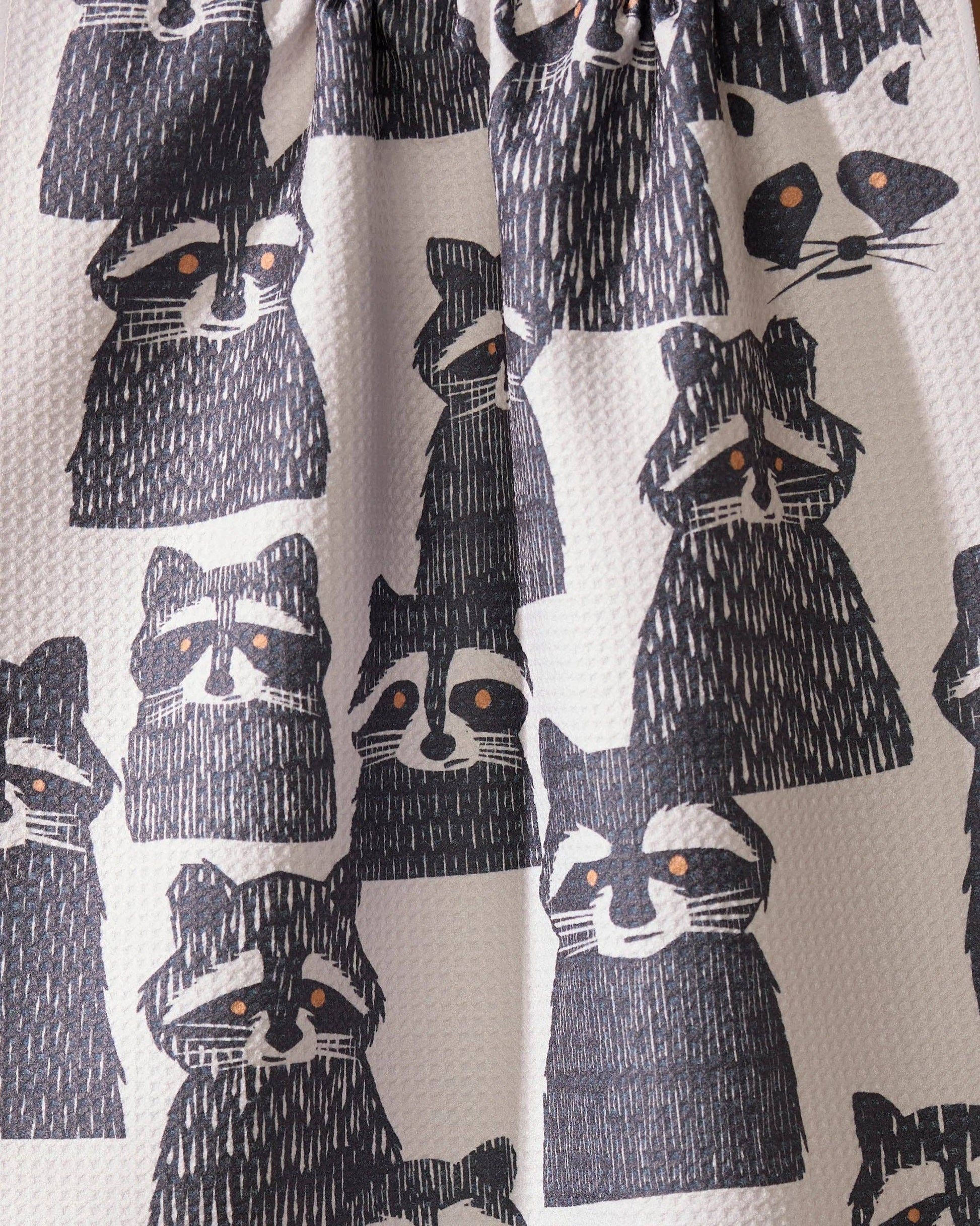 Banditbunch Tea Towel, Feathered Farmhouse