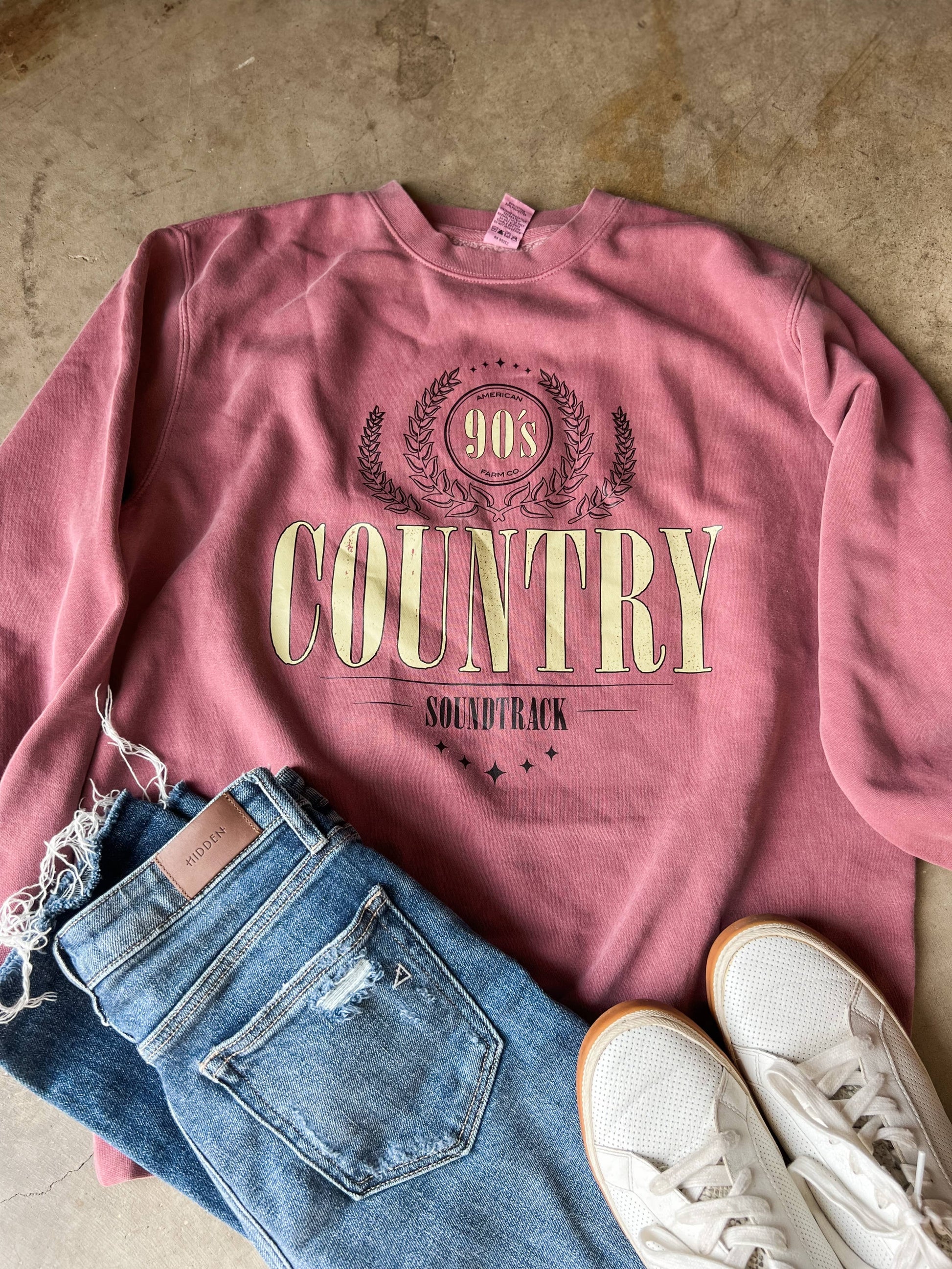 Graphic Western '90s Country Soundtrack' Crewneck, Feathered Farmhouse