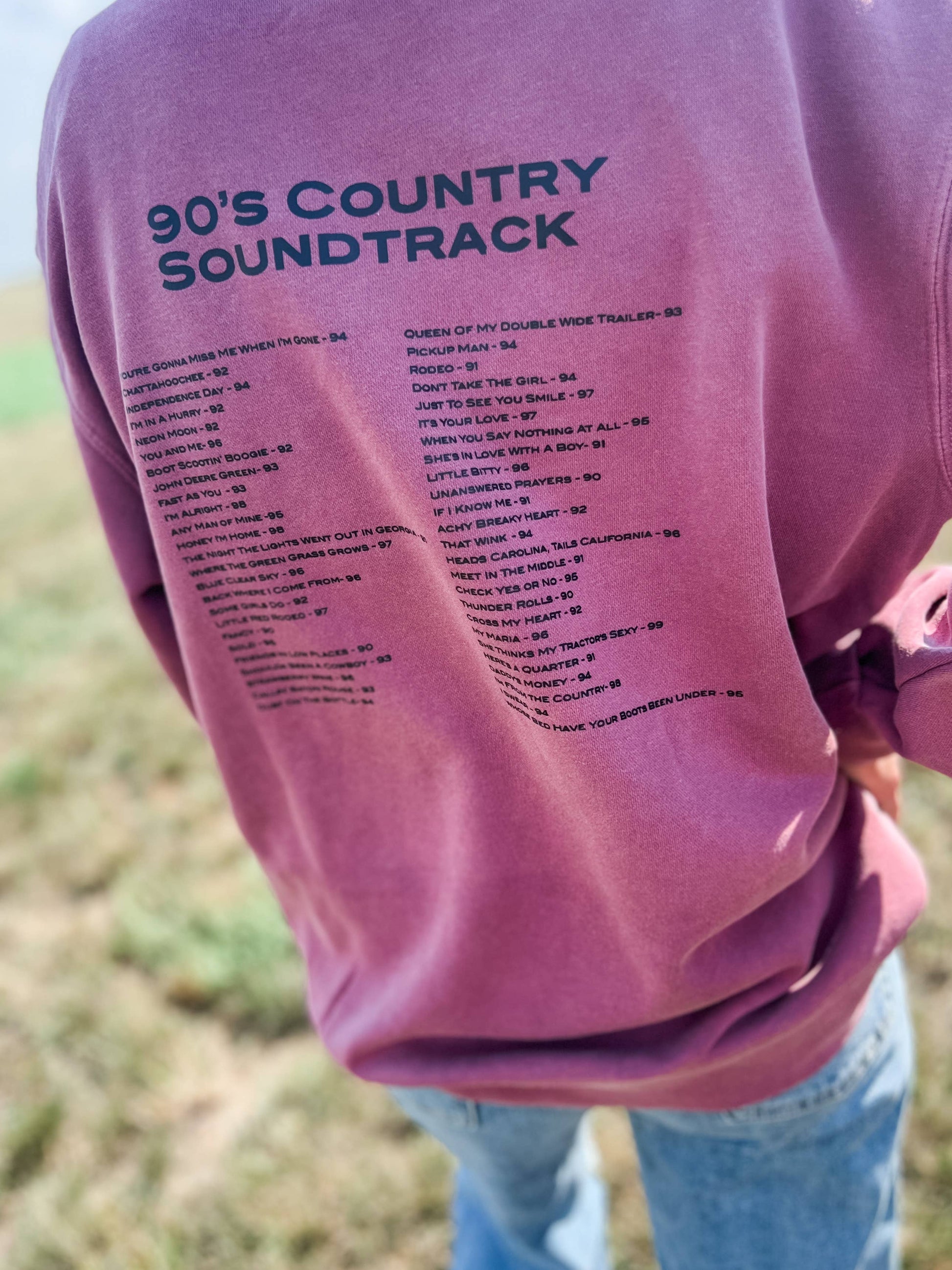 Graphic Western '90s Country Soundtrack' Crewneck, Feathered Farmhouse