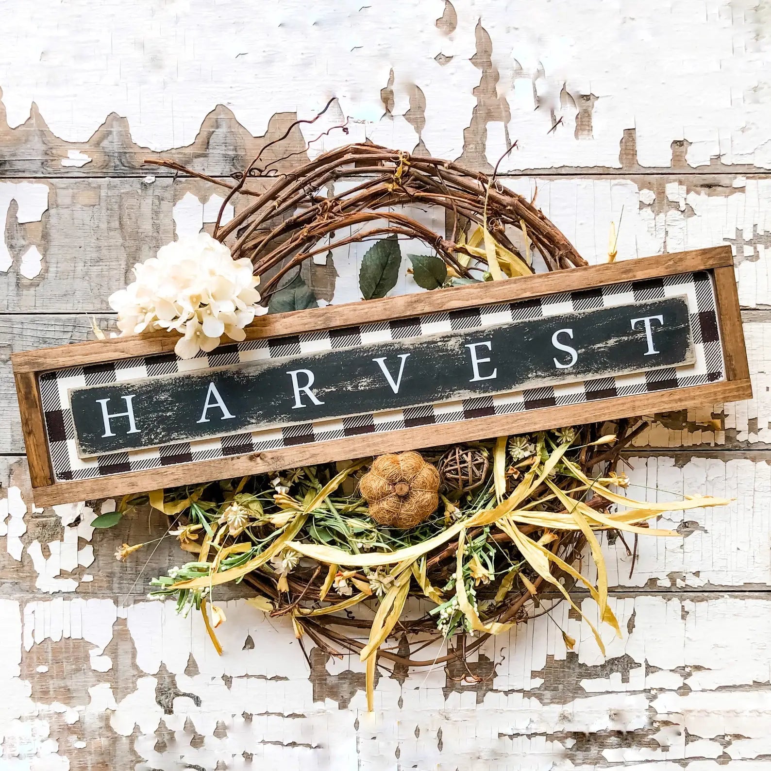 Harvest Plaid Background Sign, Feathered Farmhouse