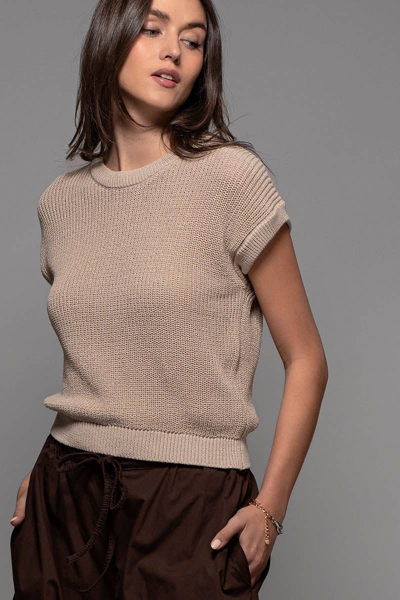 Textured Ribbed Crew Neck Capped Sleeve Top, Feathered Farmhouse