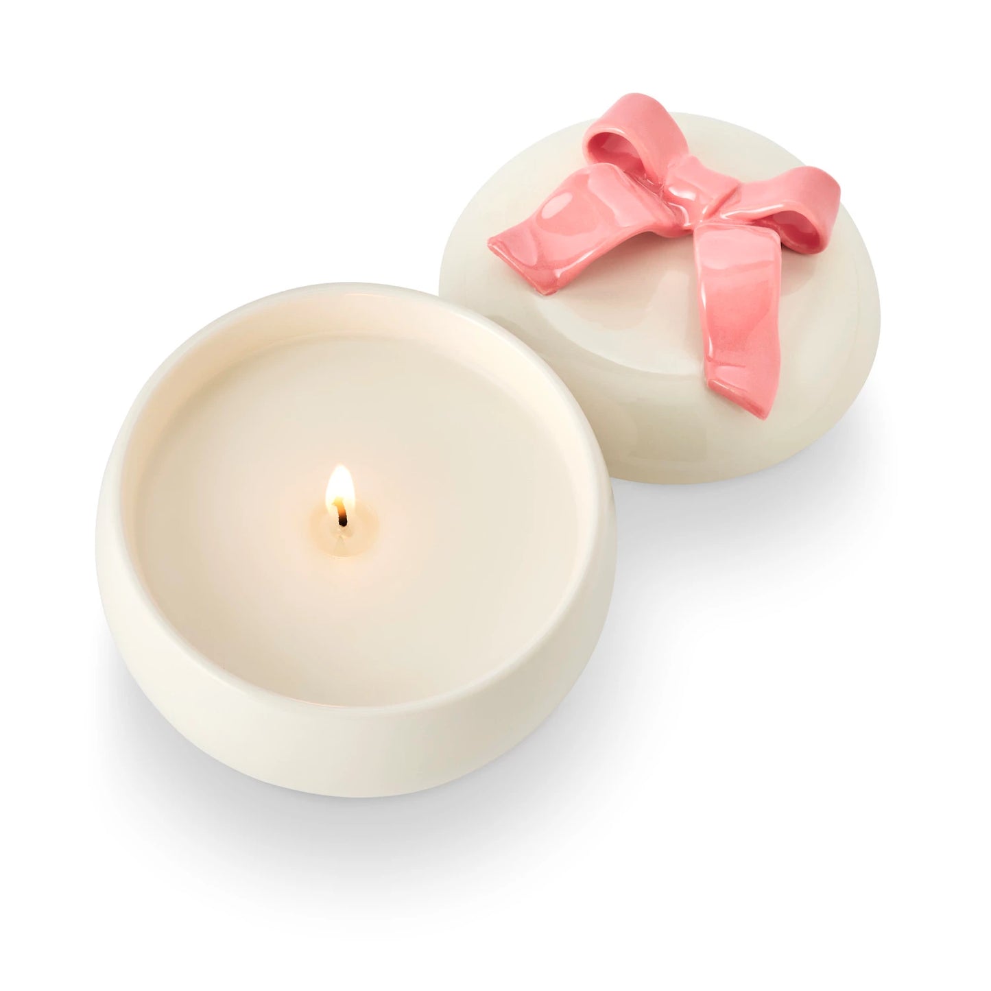 Coconut Milk Mango Candle, Feathered Farmhouse