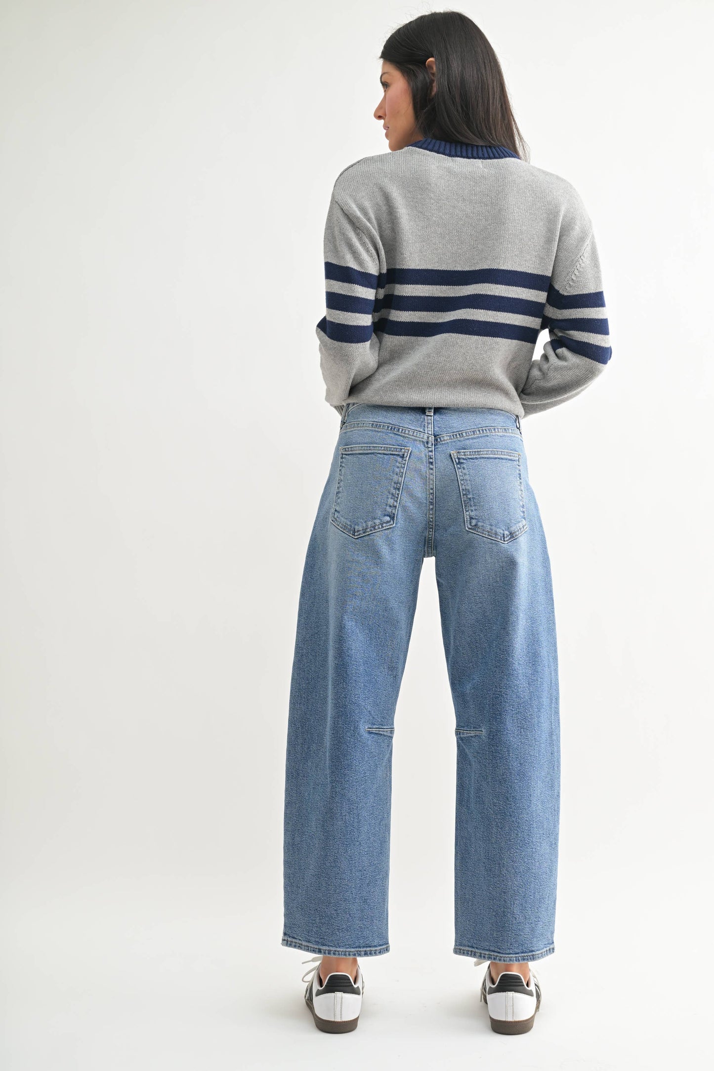 Utility Seamed Barrel, Feathered Farmhouse