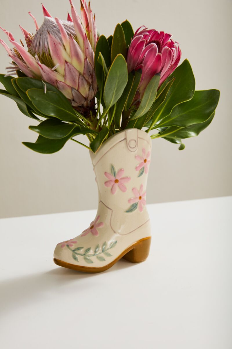 Cowgirl Vase, Feathered Farmhouse