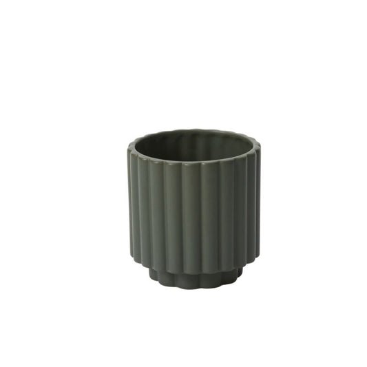 Carmen Pot, Feathered Farmhouse