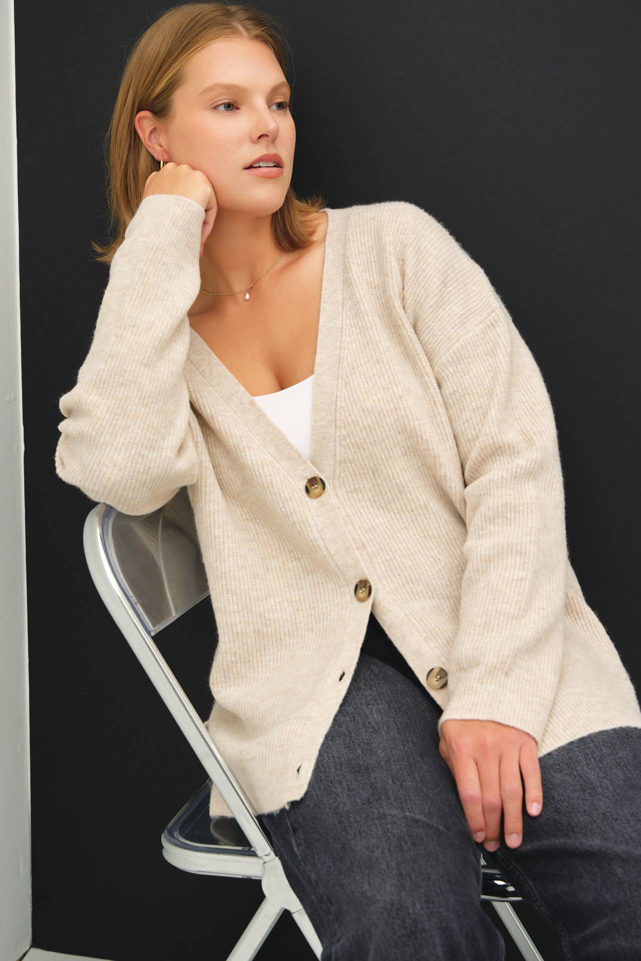 Plus Size V-Neck Ribbed Cardigan