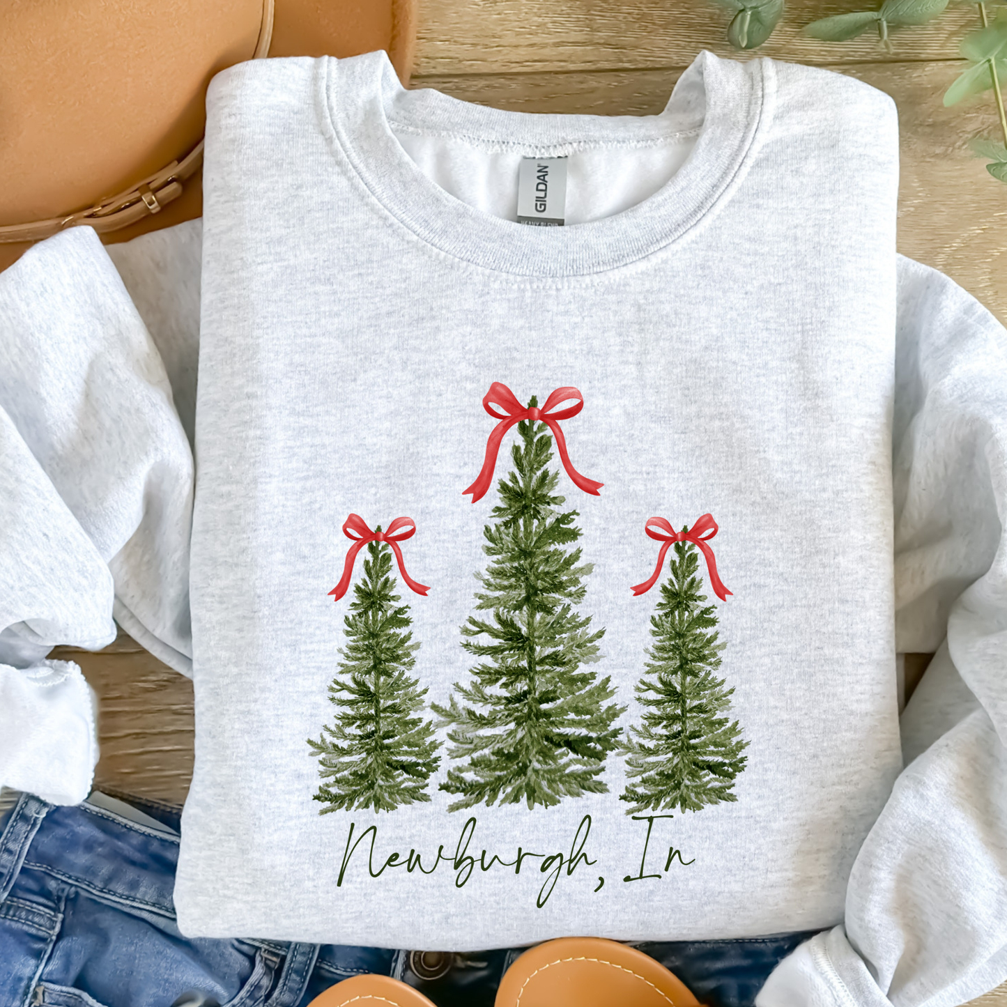 Feathered Farmhouse Christmas Tree Graphic Crewneck