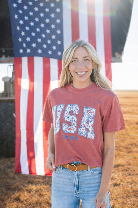 Westen Patriotic Floral 'USA' Washed Red Graphic Tee, Feathered Farmhouse