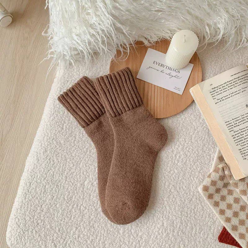 Cozy Ribbed Thick Crew Socks