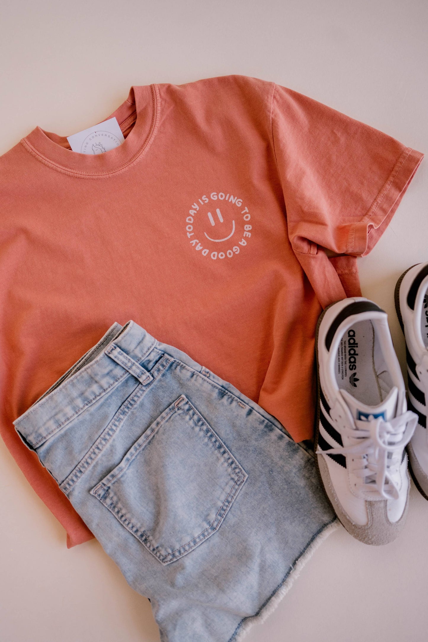 Good Day Tee, Feathered Farmhouse