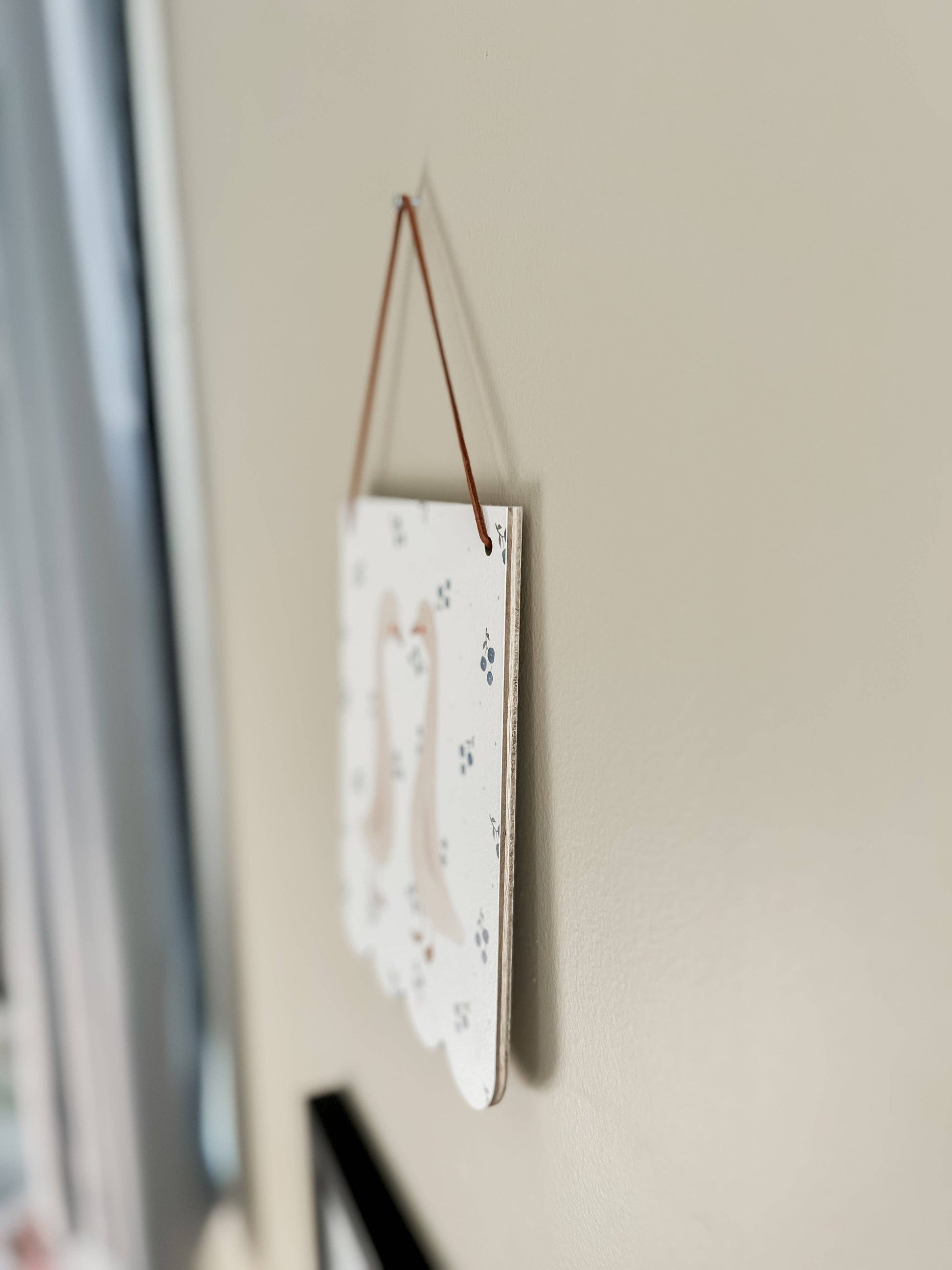 Swan & Floral Hanging Wall Art, Feathered Farmhouse