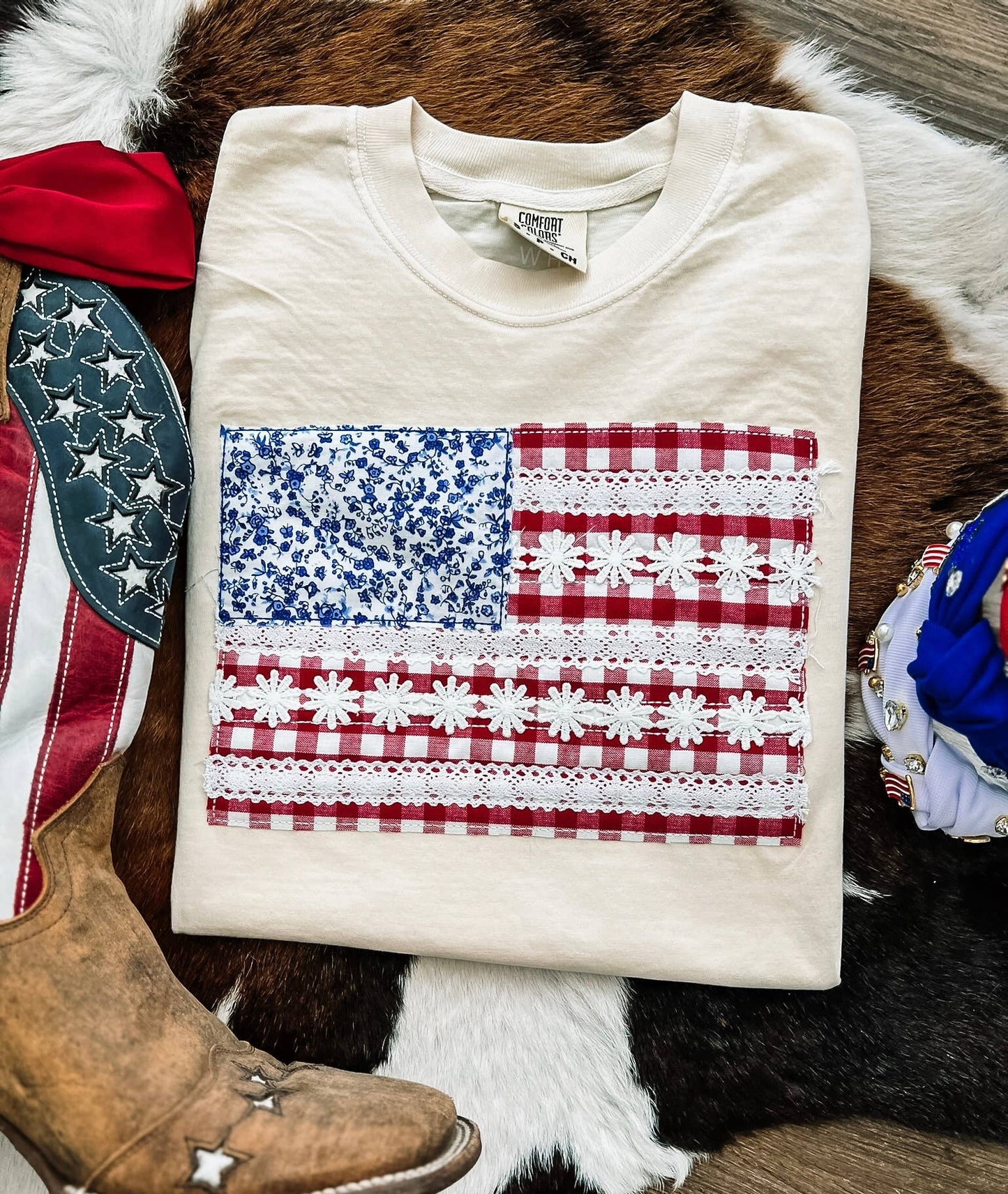 American Flag Daisy, Feathered Farmhouse