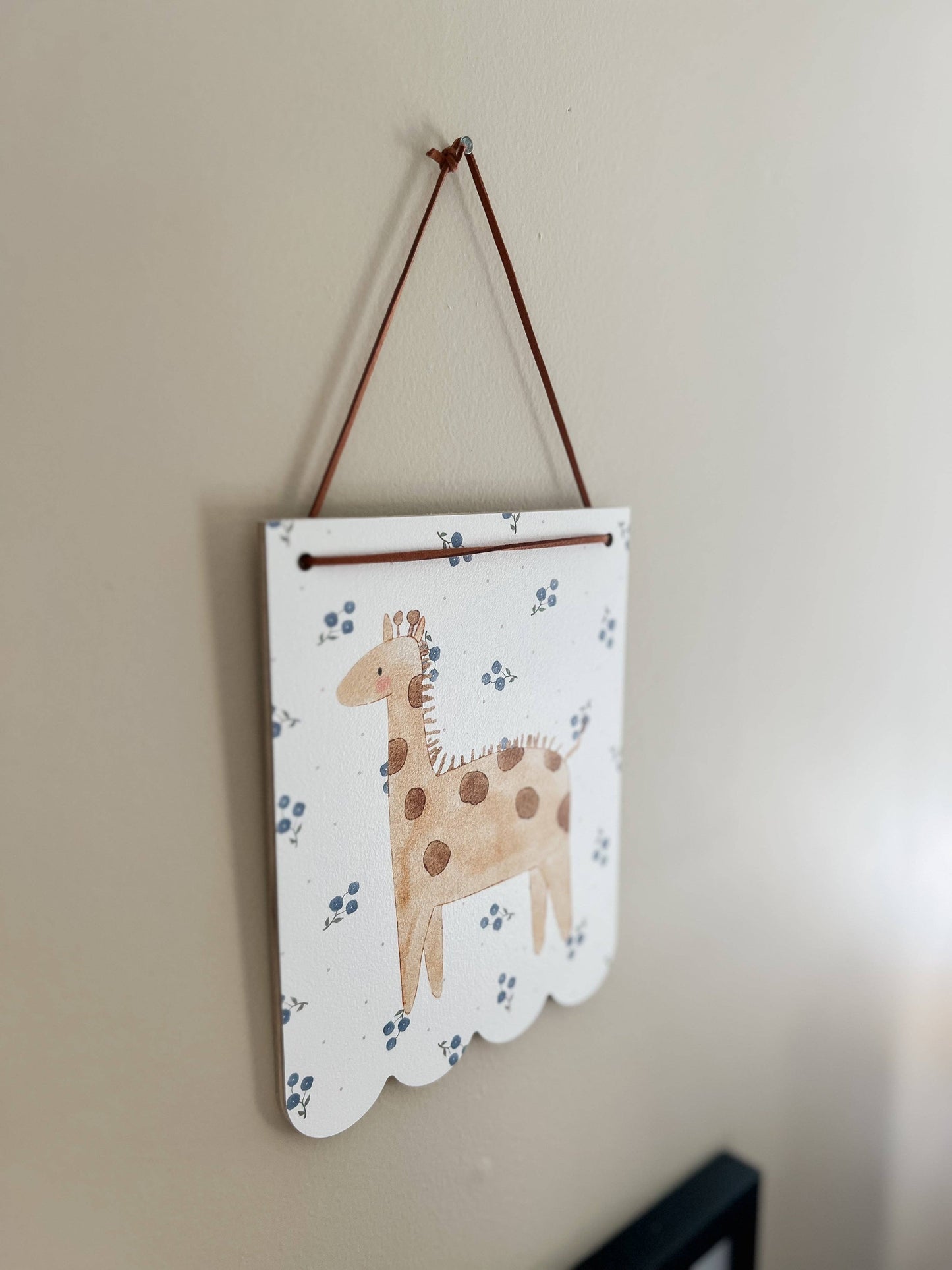 Giraffe & Floral Hanging Wall Art