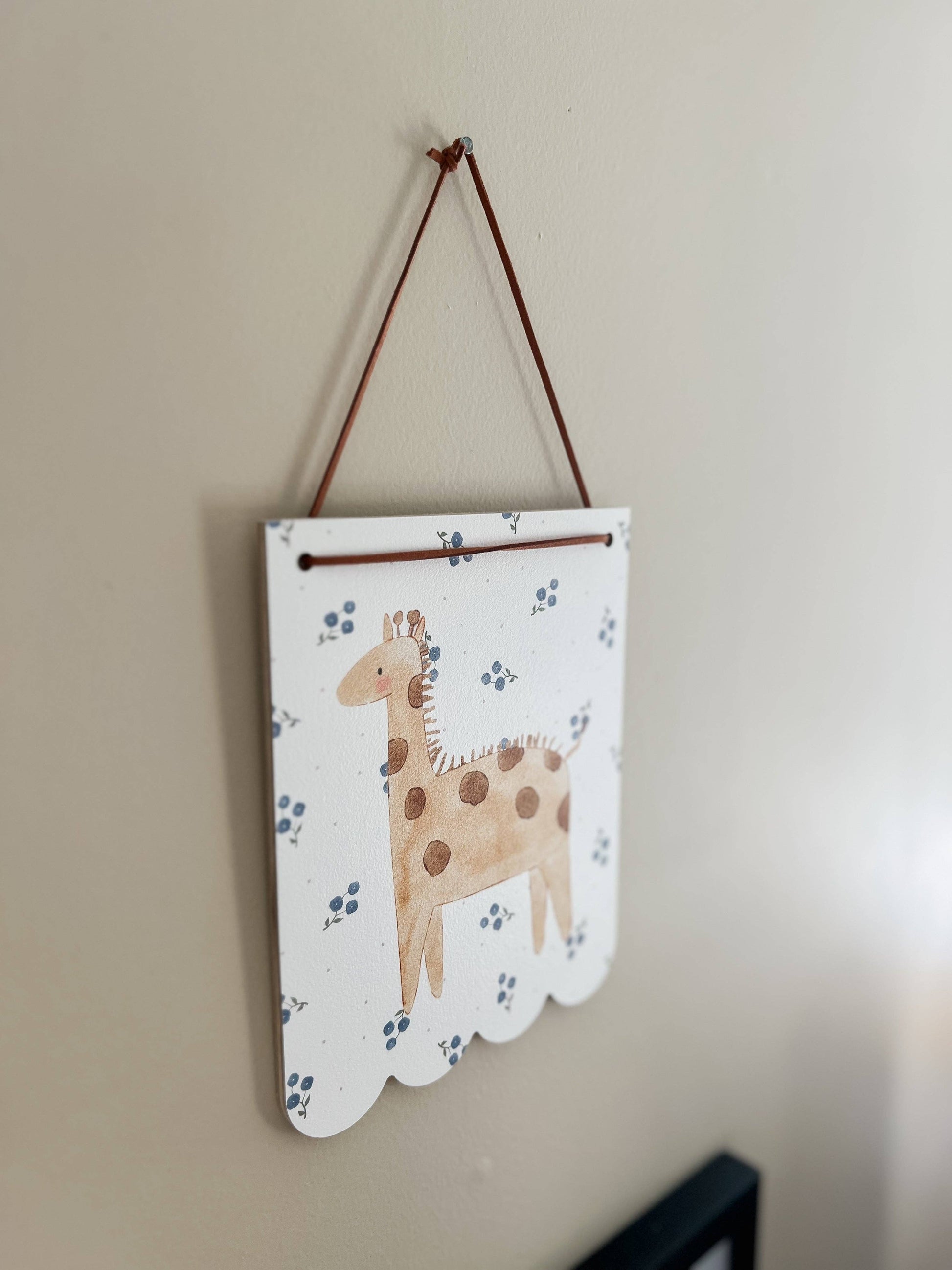 Giraffe & Floral Hanging Wall Art